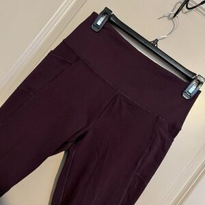 *LAST CHANCE* Purple/Plum Capri Leggings, Medium